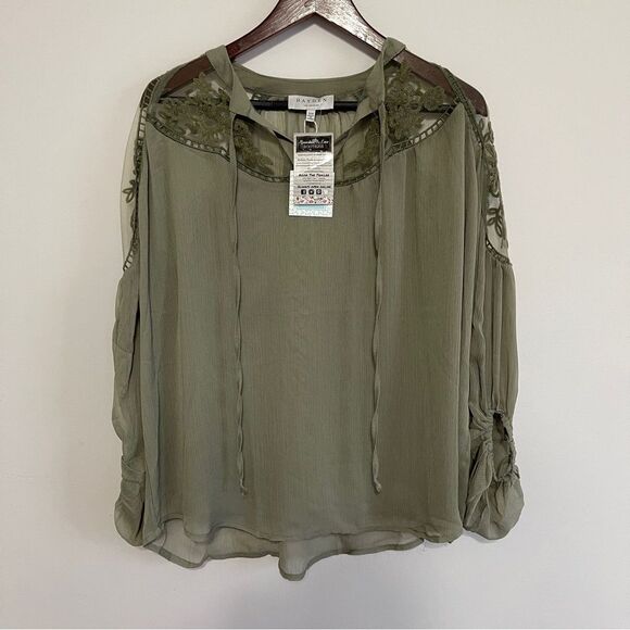 NWT Hayden Los Angeles Women’s Olive Green Size Small Blouse - Picture 10 of 11